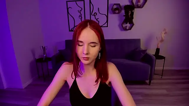 MarilynFire online show from June 28, 2:12 pm