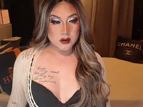 YourMistressAggy online show from April 21, 6:15 pm