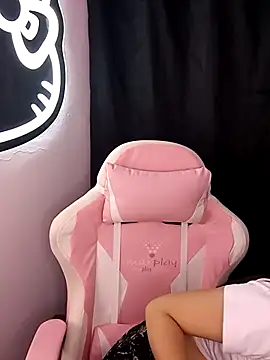 foranea online show from March 20, 4:12 pm