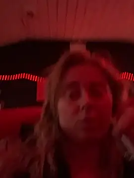 skinnyvan1lla online show from March 20, 8:30 am