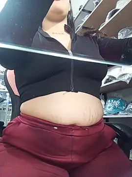 venuslaferte  online show from May 27, 7:44 pm