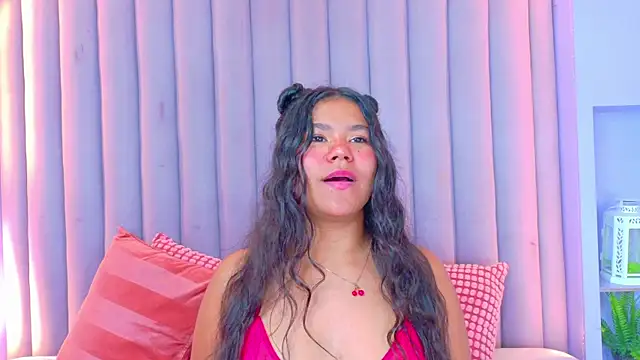 AhslyEvans   online show from May 8, 7:59 pm