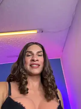 Honey  kiss online show from May 16, 12:02 am