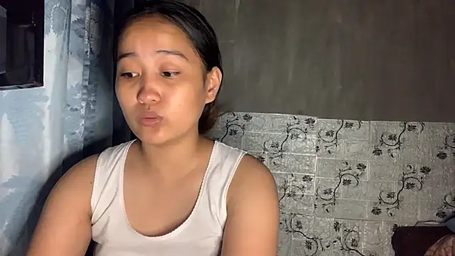 KathrynCarchi online show from March 28, 11:54 am