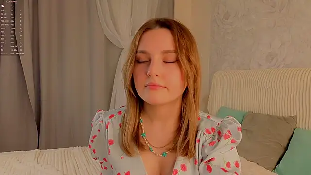 LorriMonz online show from June 22, 3:25 am