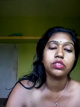 bannerjeesneha20 online show from May 13, 5:46 am