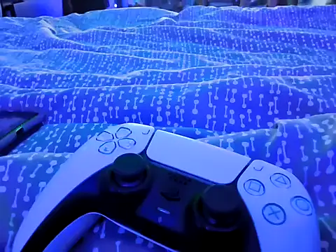 sharpey 1980 online show from April 11, 10:08 am