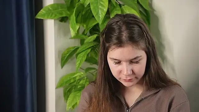 MistyErice online show from March 29, 4:39 pm