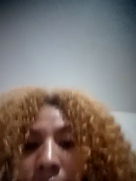 SolashLitzy Curly online show from June 8, 6:14 am