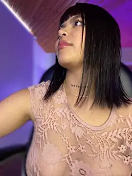 Violetaa pink18 online show from April 20, 6:11 pm