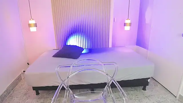 MollyGray8 online show from May 4, 11:58 am