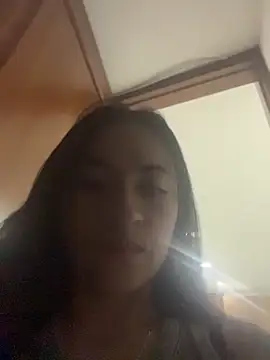 kimberly peter online show from May 20, 2:08 am
