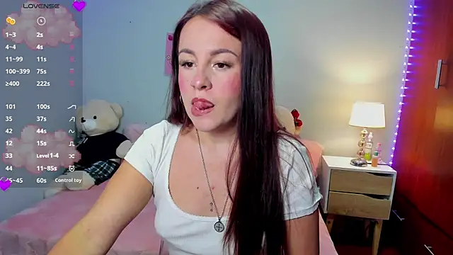juaithpetite online show from June 27, 12:01 am