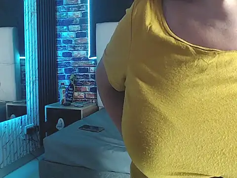 mialuna303av online show from March 27, 1:29 am