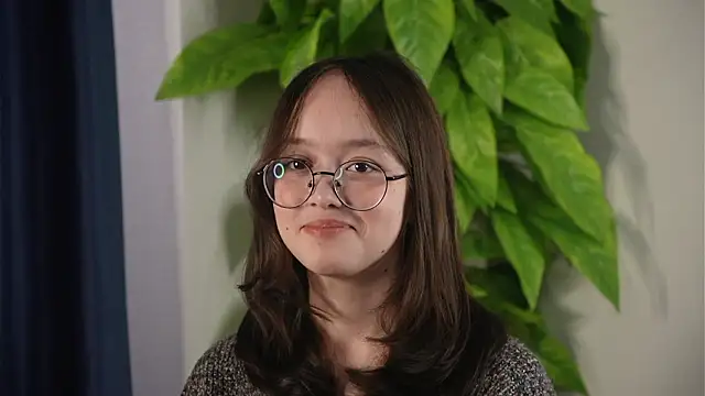 LinnRiechers online show from March 27, 4:58 am