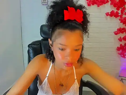 Shantall Armi online show from March 29, 4:11 am