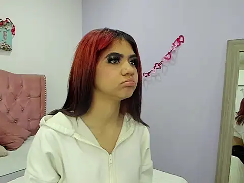 Valenn02 online show from March 30, 1:44 pm