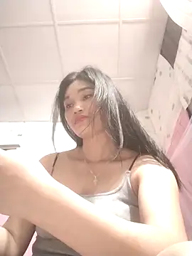 Saryloveparadise online show from April 19, 6:02 am