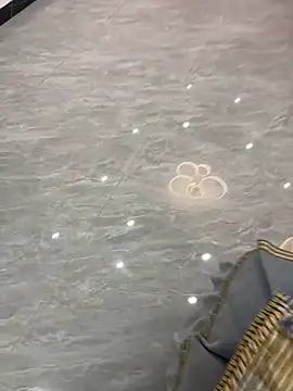 yingzi003 online show from April 12, 2:09 pm