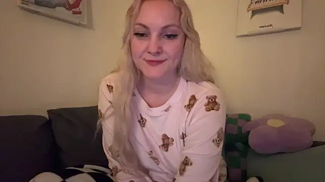 LoveAliceXXX online show from April 7, 8:44 pm