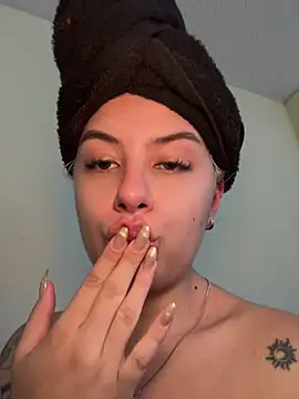 Amber-fire online show from May 18, 7:20 pm
