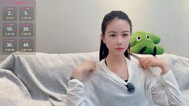 huxierbaby online show from May 9, 8:05 am
