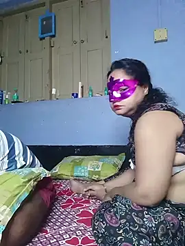 Naina1994 online show from July 15, 4:28 am