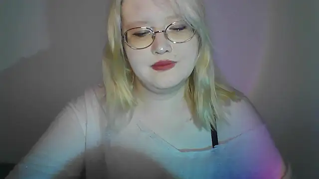 Elayne Sweet online show from July 17, 6:07 am