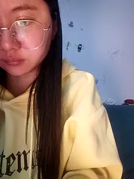 yehua001 online show from April 15, 10:27 am