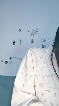 yehua001 online show from April 17, 2:13 am