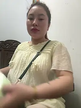 Lina-Naughty online show from May 10, 4:53 pm
