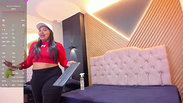 AmaraFontaine online show from May 28, 1:58 am