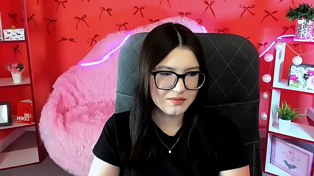 JennyGibson online show from June 3, 5:08 am