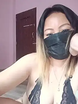 Bristy BigBoobs online show from July 13, 6:14 am