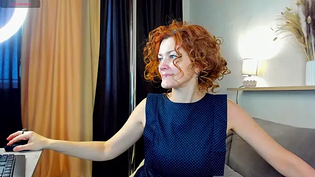 Julia Suny online show from June 8, 1:28 am