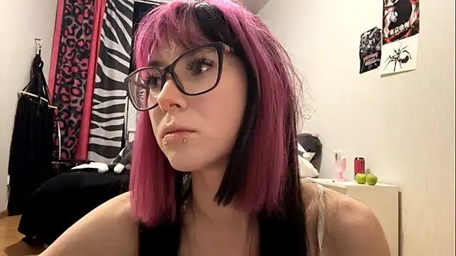 WifeAileen online show from May 27, 6:38 pm