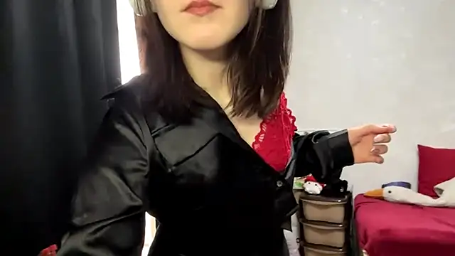 PattieHija online show from April 4, 5:28 am