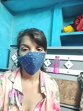 SEEMA01990 online show from July 22, 8:26 am