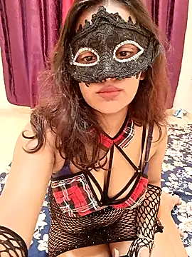 Husn Ki Adalat online show from April 12, 8:33 pm