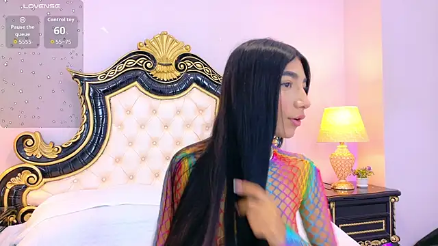 BonnyCandy online show from April 21, 11:50 am