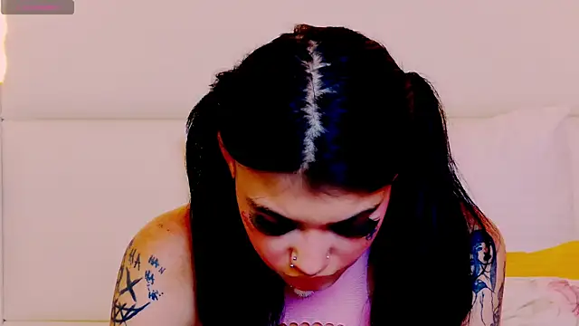 YasminnStorm online show from July 6, 4:29 am