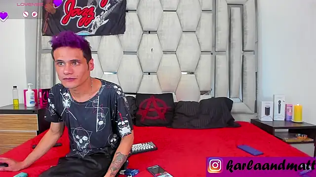 karlaandmatt online show from May 13, 10:48 pm