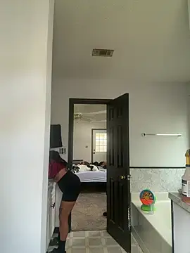 Controllercutie online show from July 22, 2:51 pm