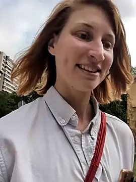 Julialexxxx online show from June 18, 7:32 am