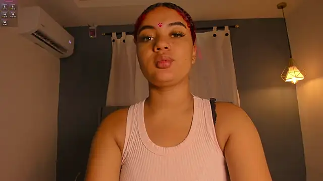 sweetkimmie  online show from April 19, 11:43 am