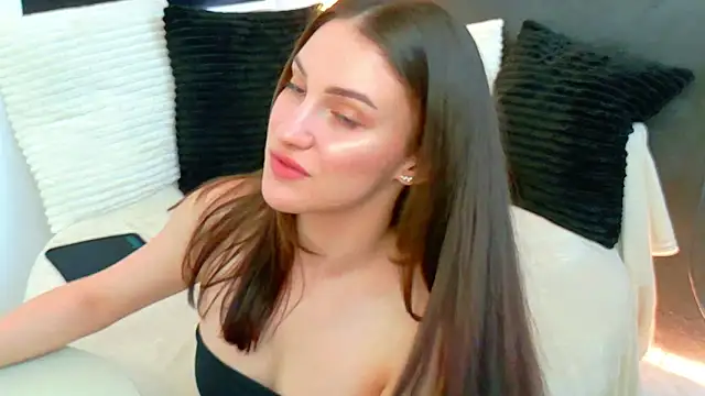 Amira a online show from May 27, 4:20 am