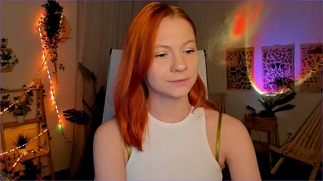 LisaAris online show from May 11, 3:29 pm