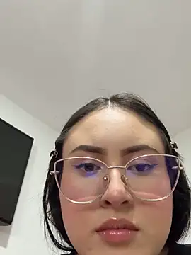 roomsex  online show from May 30, 9:54 pm