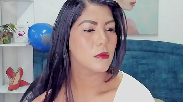 IsadoraVex online show from June 26, 12:50 pm
