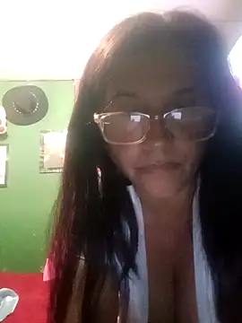 Pato-Andrea26 online show from May 5, 5:05 pm